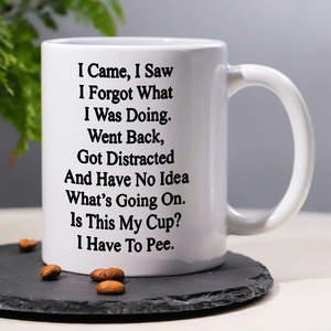 Diytree Brand Funny 11 Oz Tasse à café en céramique avec message "Ceci est ma tasse, j'ai besoin de faire <span class=keywords><strong>pipi</strong></span>" est le cadeau parfait pour votre frère - Product Image 1