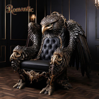 Fauteuil d'appoint américain de luxe fait à la main en bois massif traditionnel personnalisé avec un design artistique élégant en forme d'aigle pour villa