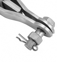 Accessoires électriques : Boîte en acier argenté pour matériel de fixation de câbles de ligne de transmission pour lignes aériennes