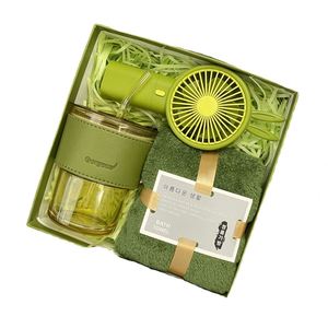 Cajas de Regalo Blancas Prácticas para Eventos, Team Building, Premios de Cumpleaños para Empleados, Graduaciones de Empresa, Reuniones - Product Image 1