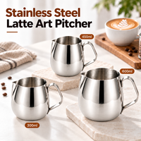 Pichet à lait Kingze OEM 300ml 450ml 600ml en acier inoxydable avec bec en bec d'aigle pour bar à café de marque