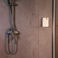Diffuseur d'huiles essentielles à piles, humidificateur d'air mural en plastique, machine à parfum pour salle de bain, diffuseur d'arômes USB
