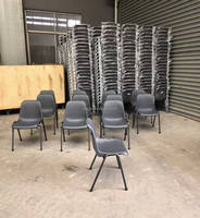 Chaise en plastique empilable avec pieds en acier thermolaqué, chaise commerciale pour restaurant, formation, école