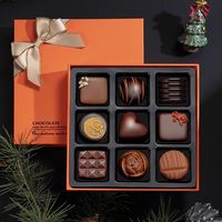 Boîte vide personnalisée à truffes en chocolat de qualité alimentaire 9 séparateurs Boîte de papier d'emballage de chocolat avec couvercle