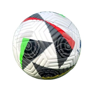 Nhà Máy Bán buôn đào tạo phù hợp với thể thao PVC bóng đá kích thước 5 bóng đá bóng đá bóng đá bóng đá bóng kích thước 5 màu đen và trắng - Product Image 1