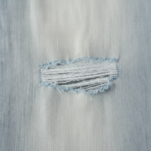 กางเกงยีนส์ทรงตรงสไตล์ใหม่สำหรับผู้ชาย ดีไซน์ขาดๆ แบบวินเทจ ล้างสีสไตล์ Y2K ฮิปฮอป สตรีทแวร์ โปรโมชั่นพิเศษเฉพาะช่วงเวลาจำกัด - Product Image 1