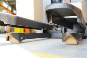 รถยกพาเลทสำหรับโรงงาน ขนาด 1.5 ตัน ขาย - Product Image 3