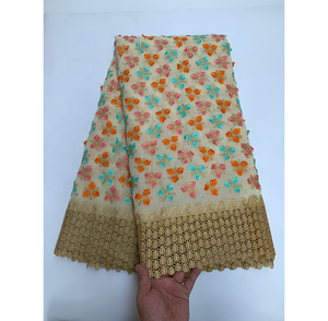 Cordón de <span class=keywords><strong>guipur</strong></span> de alta calidad al por mayor, tela de encaje de algodón, flor bordada, tela de encaje africano, encaje de <span class=keywords><strong>guipur</strong></span> <span class=keywords><strong>con</strong></span> <span class=keywords><strong>piedras</strong></span> para mujer - Product Image 2