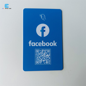<span class=keywords><strong>Carte</strong></span> de visite professionnelle personnalisée avec NFC pour les médias sociaux et les avis Google - Product Image 4
