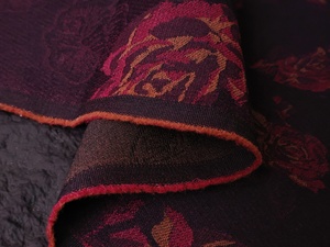 Style antique rouge foncé légèrement élastique rétro foncé à motifs rose jacquard tissu cheongsam ensemble Hanfu tissu design - Product Image 4