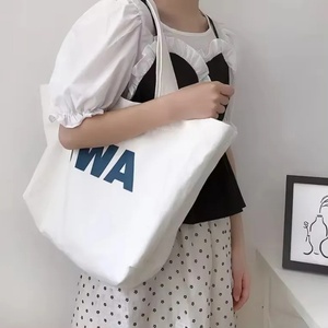 Sac fourre-tout en toile de coton biologique naturel personnalisé avec logo imprimé pour femmes, portable, tendance, couleur et taille personnalisables, toutes saisons - Product Image 4