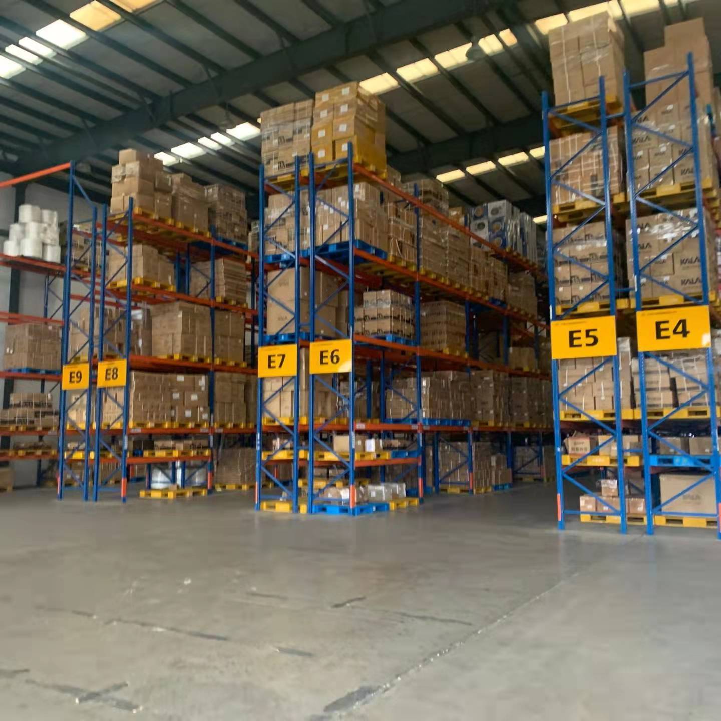 Гибкий и эффективный грузовой экспедитор FBA, оплачиваемый на склад AMAZON в США морским и воздушным перевозчиком