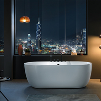 Baignoire à remous en acrylique contemporaine avec robinet, drain et design carré pour salle de bain