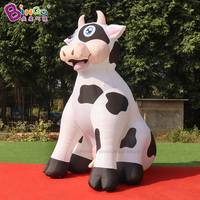 Vache laitière gonflable 4 mètres de haut de vache gonflable géante de bétail pour la décoration