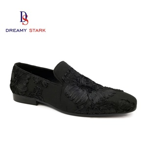 Chaussures habillées formelles de luxe pour hommes, faites à la main en Italie, en tissu à motifs peints à la main, de haute qualité, vintage, confortables, à enfiler, sur mesure - Product Image 1