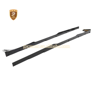 Kit de carrosserie de modification automobile en fibre de carbone sèche de haute qualité pour <span class=keywords><strong>Audi</strong></span> RS6 RS7 2022-2023, style CSS, avec lames avant, aérations, jupes latérales et spoiler - Product Image 4