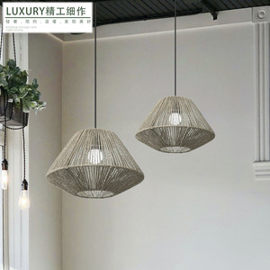 Pantalla de lámpara tejida con cuerda de paja, forma de campana, base de bombilla E27, fácil instalación, para sala de estar, dormitorio, hotel, cafetería - Product Image 1