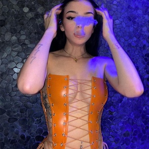 Estivo Sexy da discoteca con lacci traforati Bustier da donna con fasciatura aderente Crop Top nero arancione in pelle - Product Image 5