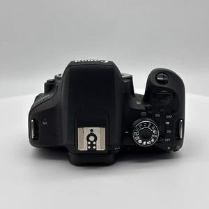 กล้อง DSLR มือสอง <span class=keywords><strong>EOS</strong></span> <span class=keywords><strong>800D</strong></span> 8MP วิดีโอ HD ซูมออปติคอล F1.8 สภาพดี พร้อมแบตเตอรี่ ที่ชาร์จ การ์ดหน่วยความจำ ของแท้ - Product Image 4