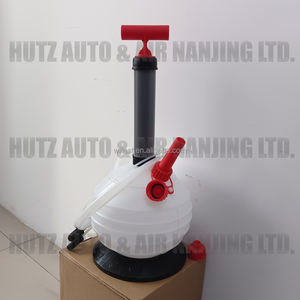 Changeur d'<span class=keywords><strong>huile</strong></span> <span class=keywords><strong>moteur</strong></span> manuel en plastique HUTZ 6L <span class=keywords><strong>pompe</strong></span> de <span class=keywords><strong>vidange</strong></span> d'<span class=keywords><strong>huile</strong></span> portable purgeur X2060M extracteur de fluide sous vide de voiture - Product Image 2