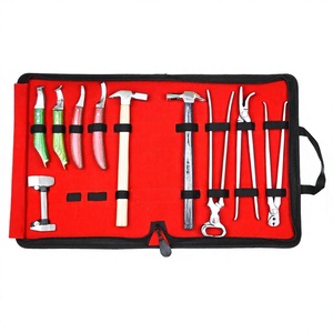 Kit d'outils professionnels pour fermeurs – Couteau de coupe de sabots en acier inoxydable, pinces, extracteurs de clous, couteau à boucles, cloueur et 2 outils pour sabots - Product Image 1