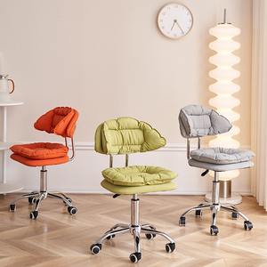 Silla moderna de cuero ajustable para el hogar, dormitorio, oficina, silla de peluquero de maquillaje ergonómico con elevador de rotación para relajación en el trabajo - Product Image 6