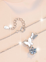 Pendentif papillon tendance en moissanite 1 carat sur un collier en argent sterling, cadeau de fiançailles élégant