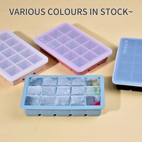 Bac à glaçons carré en silicone alimentaire Wayhive à 15 cavités, souple, réutilisable, sans BPA, facile à démouler, congélation rapide
