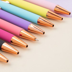 Bolígrafos metálicos mate de alta calidad de fábrica, bolígrafos de oficina novedosos con bolígrafo colorido de ancho de escritura de 1,0mm - Product Image 3