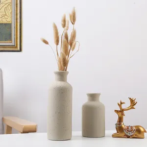 Redeco New Design Unique Vases For Flowers Matte Frosted Ceramic Nordic Cylinder Vase For Gifts Home Office Decoration