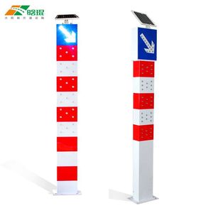 <b>Solar</b> Warning Post With Led Display Flashing <b>Light</b> For Traffic Safety Q235 Frame Ip65 Protection - Product Image 4
