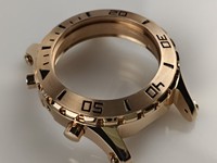 C250112 39*48MM Boîtier et lunette luxueux en acier inoxydable 316L plaqué or rose avec chiffres gravés