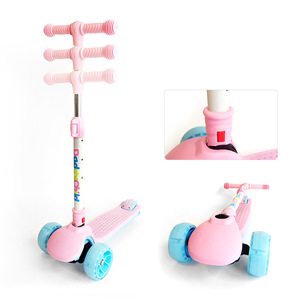 Trottinette à pédales pour enfants de 3 à 12 ans, hauteur réglable, options de couleurs rouge, bleu, noir - Product Image 4