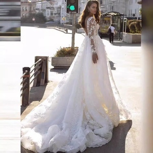 White Lace Appliqu V-Neck Mermaid Wedding Dress Empire Waist Backless Vintage Bridal Gown - Product Image 4