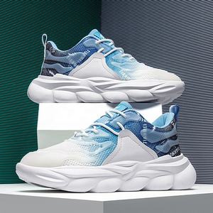 Vente en gros d'usine, nouvelles baskets pour hommes printemps 2026, mode, respirantes, lacets, confort, décontractées, course à pied, marche, chaussures de sport - Product Image 1