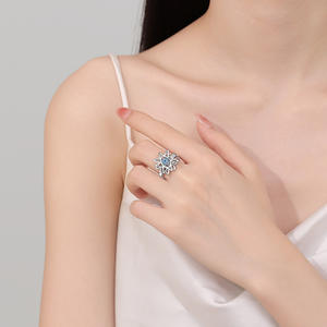 Anillo Giratorio de Ojo de Diablo con Circonita, Accesorio de Boda de Lujo de Alta Gama, Anillo Ajustable de Oro y Plata con Diseño Original - Product Image 3