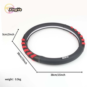 Funda Deportiva para Volante de Cuero y Malla de Seda de Hielo de 4 Radios - Antideslizante y Transpirable para Todas las Estaciones e Interiores de Automóviles - Product Image 6