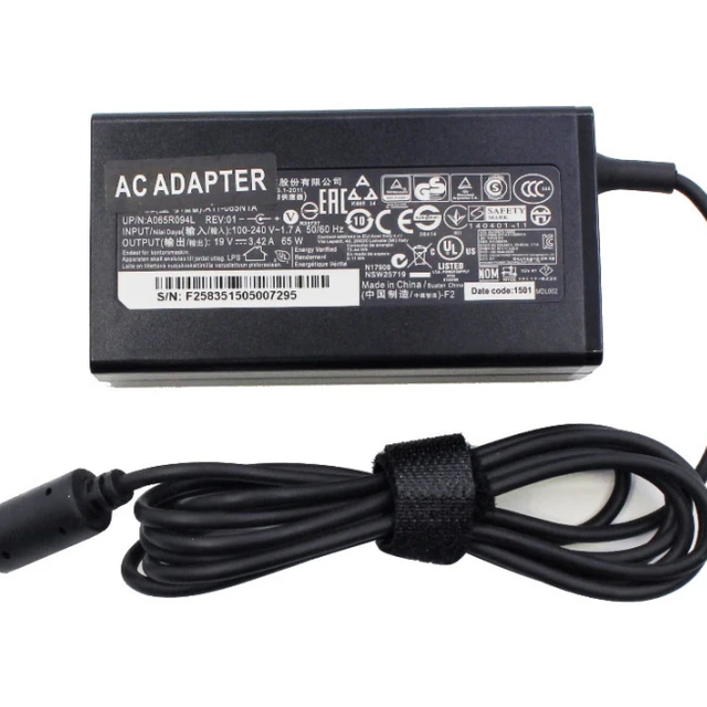 New Charger Adapter 65W (3x1,1) MM for ACER Aspire V3-371-596F V3-372 V3-372T 19V 2.37A