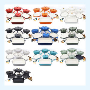 Белый эмалированный чугунный набор посуды, классический дизайн, кремовый интерьер, включает в себя голландская кастрюля, сковородка, прочная металлическая посуда для выпечки - Product Image 3