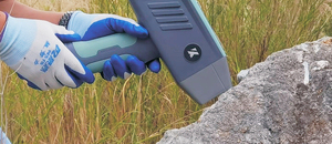 เครื่องวิเคราะห์ XRF แบบพกพาความแม่นยำสูง สำหรับตรวจสอบความบริสุทธิ์และความหนาแน่นของแร่และโลหะ - Product Image 6