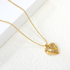 Nouvelle tendance, collier avec pendentif en forme de cœur en zircon éclatant, plaqué or 18 carats, en acier inoxydable, bijoux pour la Saint-Valentin pour femmes - Product Image 5