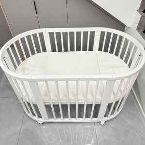 <span class=keywords><strong>Lit</strong></span> de bébé ovale en bois 4-en-1 avec moustiquaire intégrée pour nouveau-né - Product Image 2