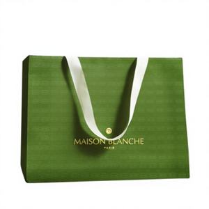 Sac en papier blanc de luxe personnalisé avec poignée en ruban, emballage promotionnel réutilisable, sac de shopping - Product Image 1