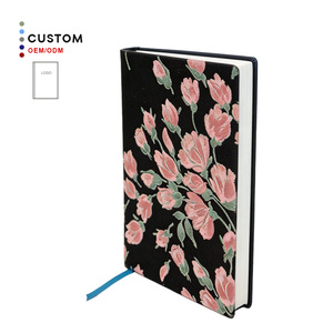 Bible de la Vérité NIV pour Femmes avec Couverture en Tissu Brodé Personnalisé, Espace de Journalisation, Conseils Dévotionnels, Étuis de Bible Polynésiens - Product Image 1