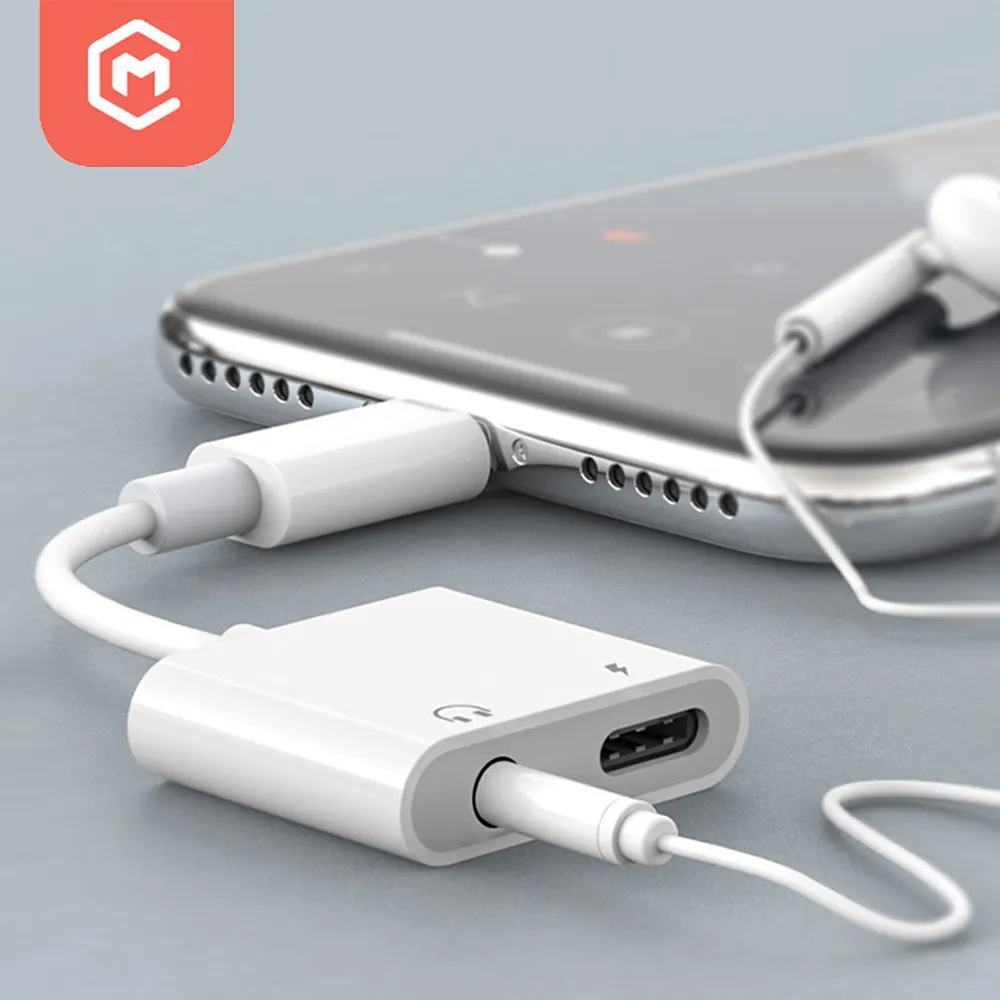 Charging And Music 2 In 1 Lighting To 3.5mm Jack Audio Earphone And Charging Adapter