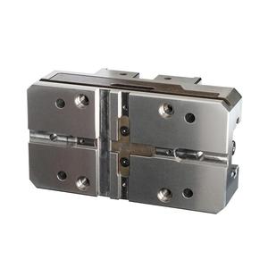 Dispositivo da <span class=keywords><strong>tavolo</strong></span> a quattro giri ad alta precisione autocentrante CNC visa CNC centro di lavorazione concentrico a naso piatto pinze 0.03MM - Product Image 5