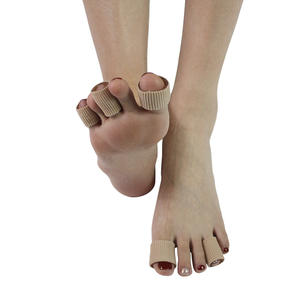 Gel de <span class=keywords><strong>silicone</strong></span> <span class=keywords><strong>Tube</strong></span> manchon <span class=keywords><strong>orteil</strong></span> maïs protecteur oignon correcteur <span class=keywords><strong>orteil</strong></span> séparateur d'<span class=keywords><strong>orteil</strong></span> manchon protecteur <span class=keywords><strong>orteil</strong></span> <span class=keywords><strong>Tube</strong></span> - Product Image 4