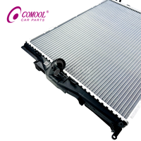 Radiateur de refroidissement du moteur COMOOL 17117559273 pour BMW Série 1 Série 3 X1 Z4 E81 E82 E84 E87 E88 E89 E90 E91 E92 E93 Radiateur en aluminium