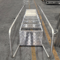 Échelle d'accès en aluminium sur mesure avec rampes, escalier industriel en aluminium robuste antidérapant pour camions, remorques et ateliers