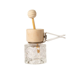 Botella de Vidrio Vacía Redonda de 8 ml para Perfume, Difusor con Clip para Ventilación de Coche, con Tapa de Madera - Product Image 5